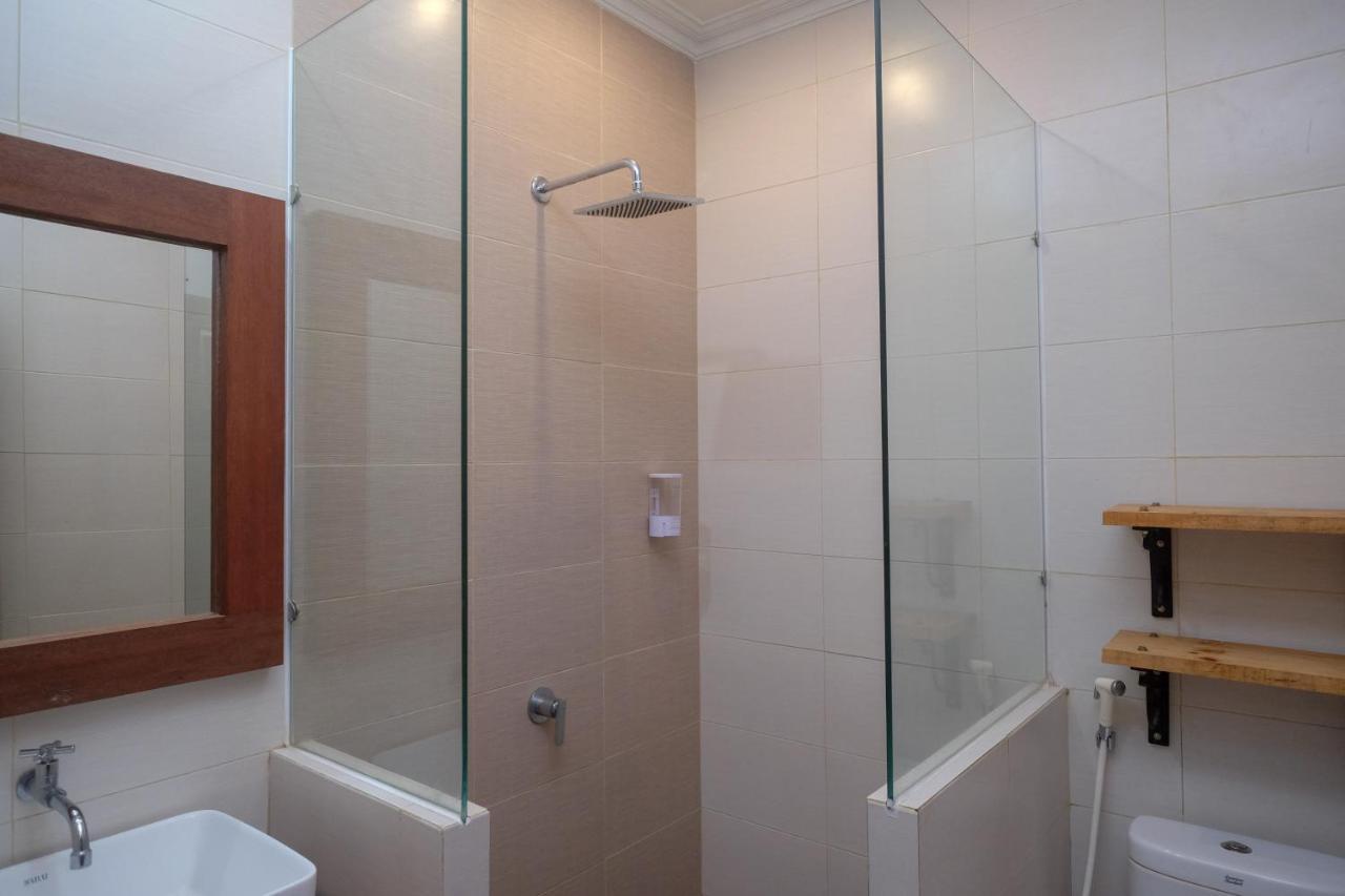 OYO 3778 Hotel Wisnugraha Syariah Yogyakarta Bagian luar foto