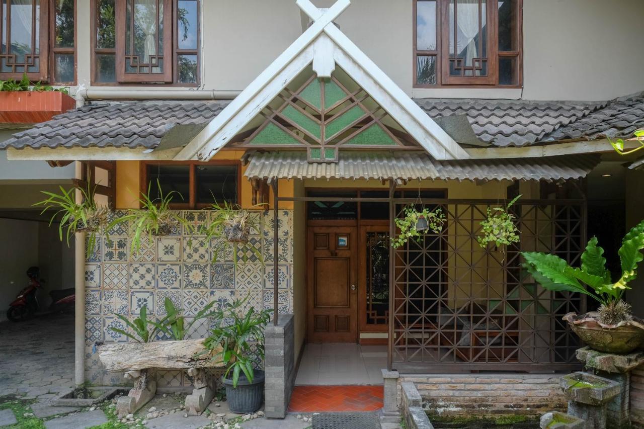 OYO 3778 Hotel Wisnugraha Syariah Yogyakarta Bagian luar foto