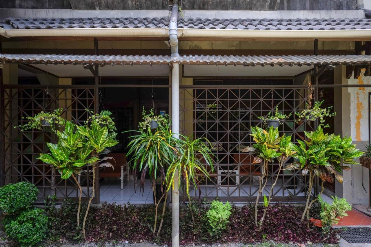 OYO 3778 Hotel Wisnugraha Syariah Yogyakarta Bagian luar foto