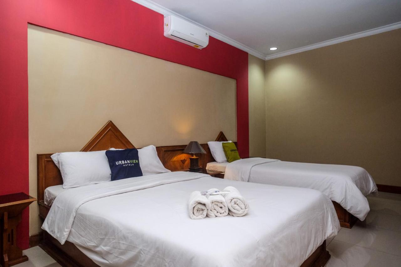 OYO 3778 Hotel Wisnugraha Syariah Yogyakarta Bagian luar foto