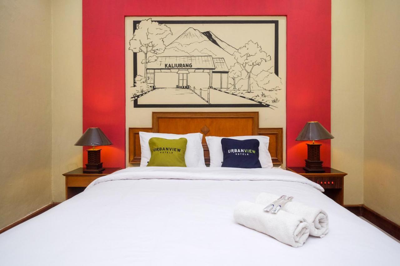 OYO 3778 Hotel Wisnugraha Syariah Yogyakarta Bagian luar foto